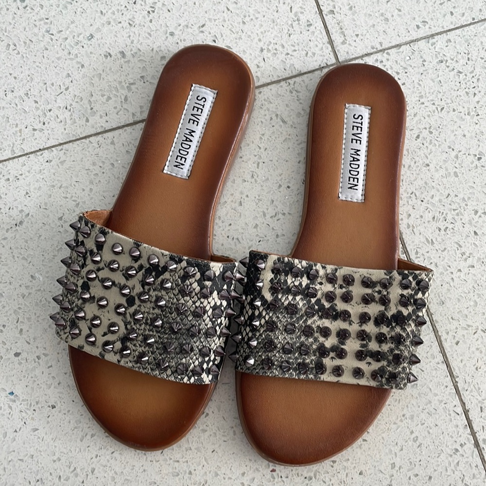 Steve madden sandals
